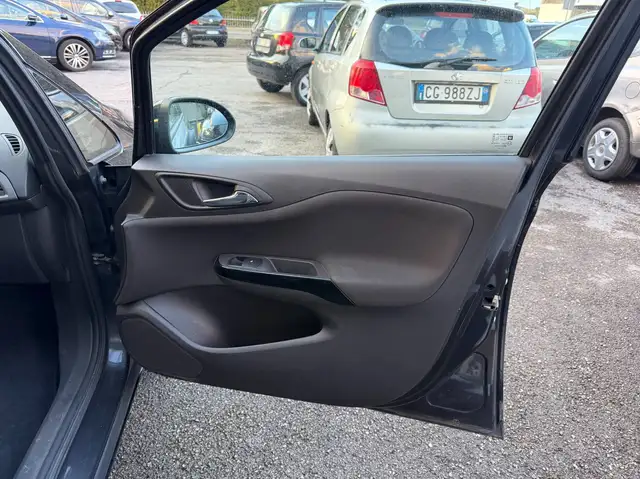Opel Corsa view 14