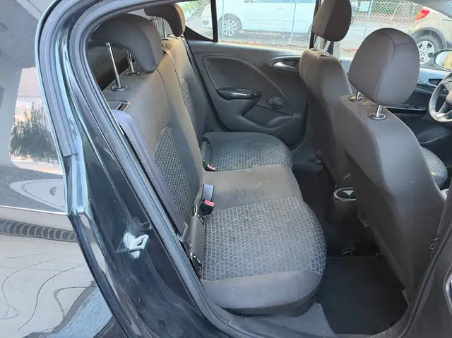 Opel Corsa view 13