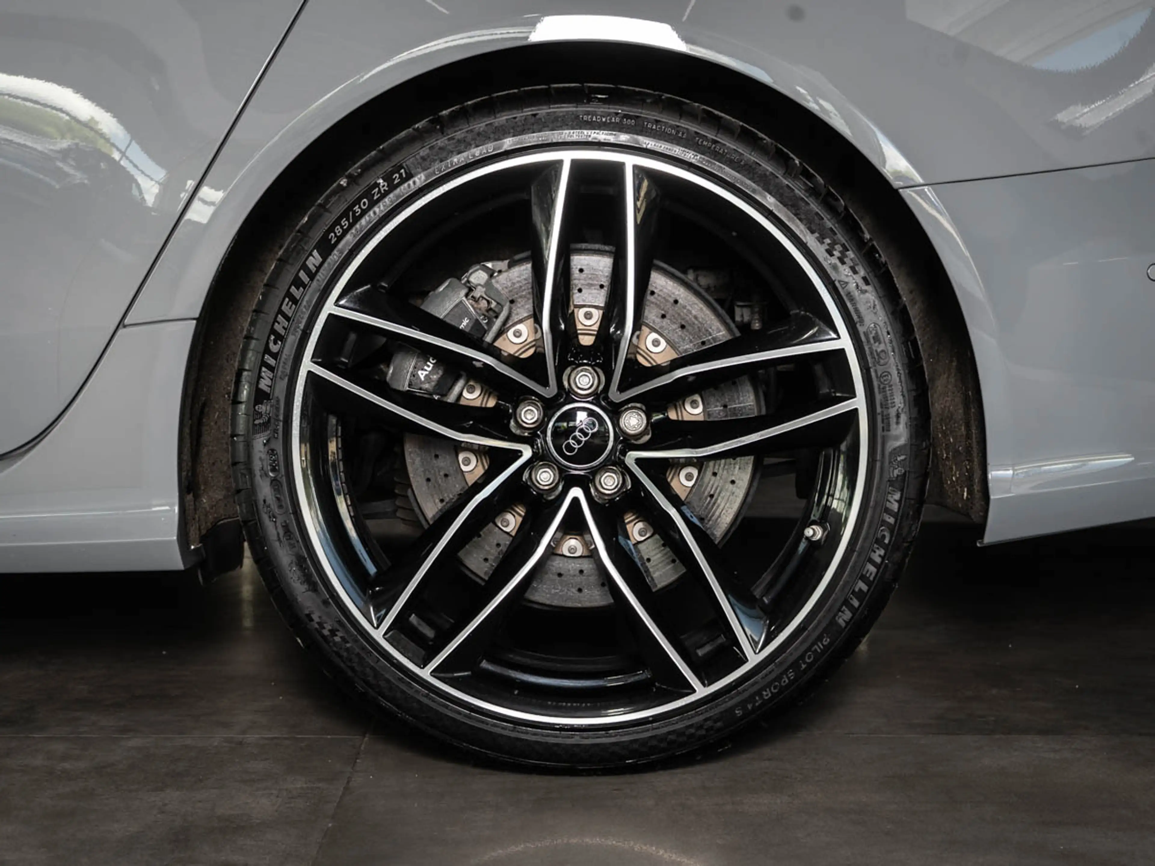 Audi RS6 Performance  *AKRAPOVIC*KERAMIK*BOSE*NARDO* — photo 6