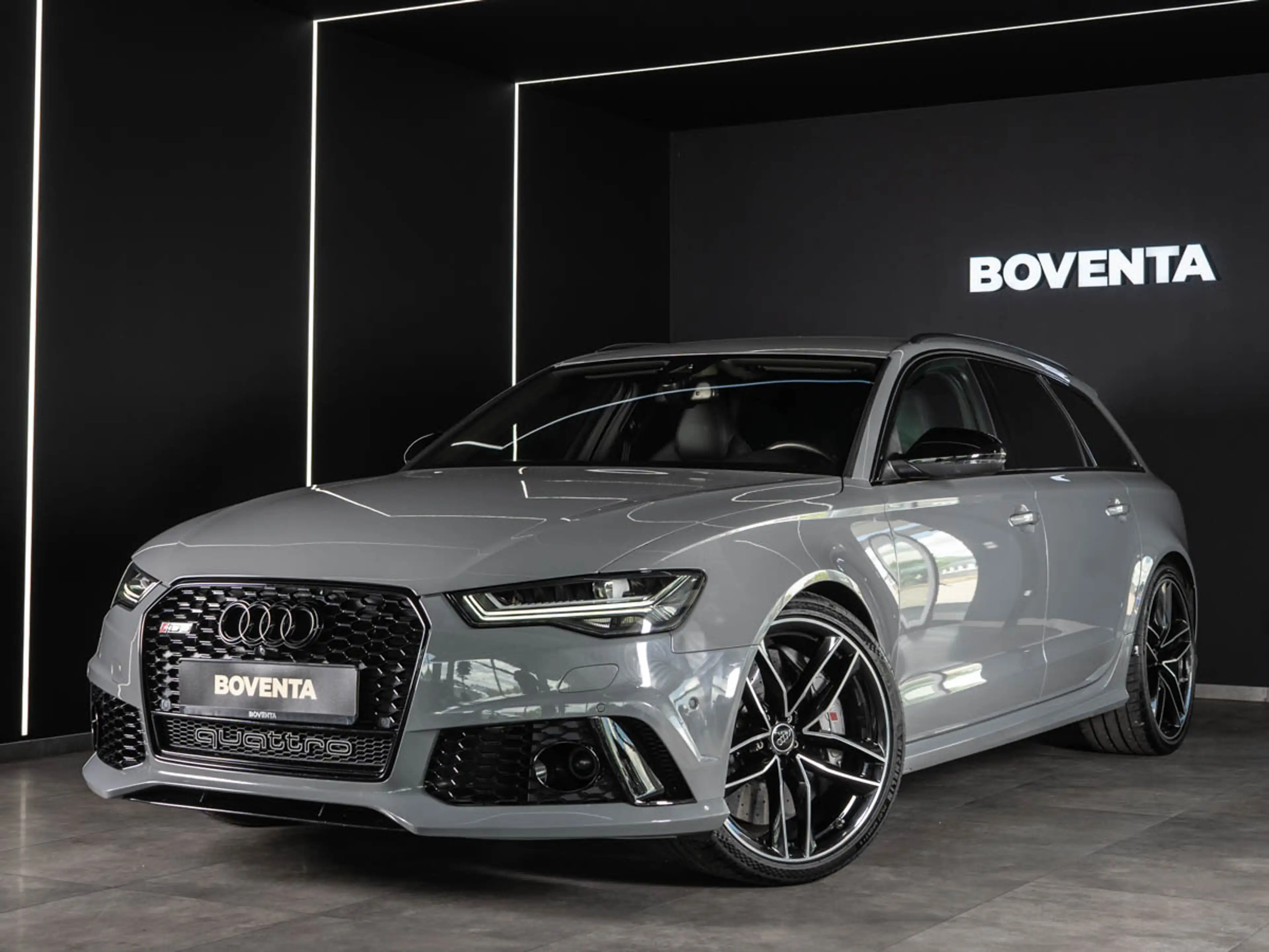 Audi RS6 Performance *AKRAPOVIC*KERAMIK*BOSE*NARDO*