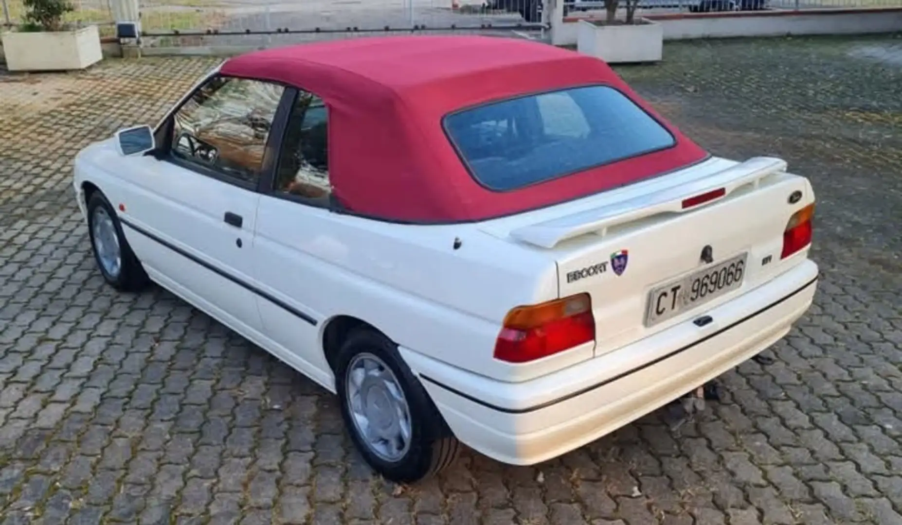 Ford Escort Escort Cabrio 1.6i XR3 Special Bianco - 2