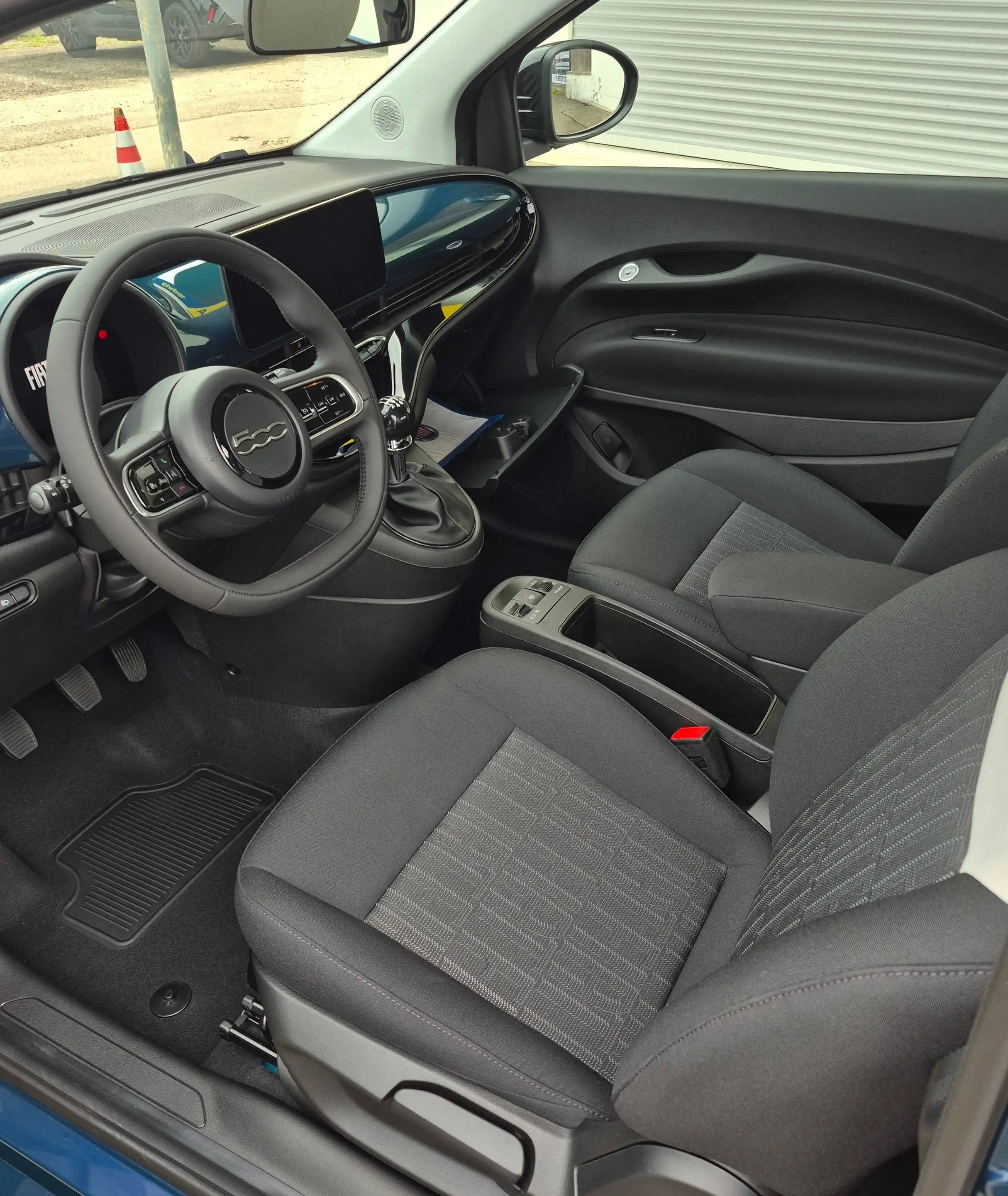 Fiat 500 1.0 Hybrid Business, Kamera, CarPlay, Shzg — photo 5