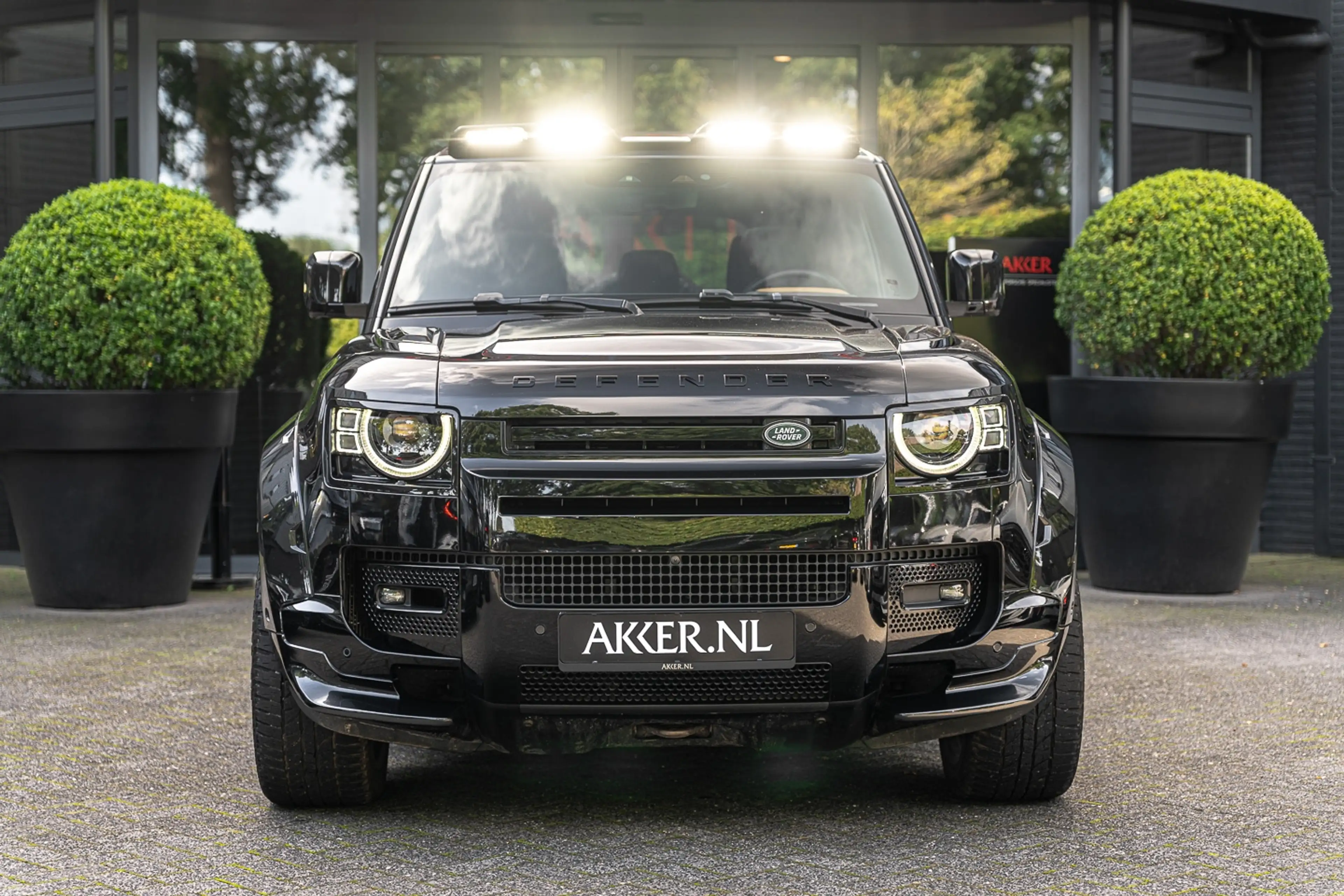 Land Rover Defender LANDROVER 110 P400e X URBAN Widetrack | Head-up | — photo 11