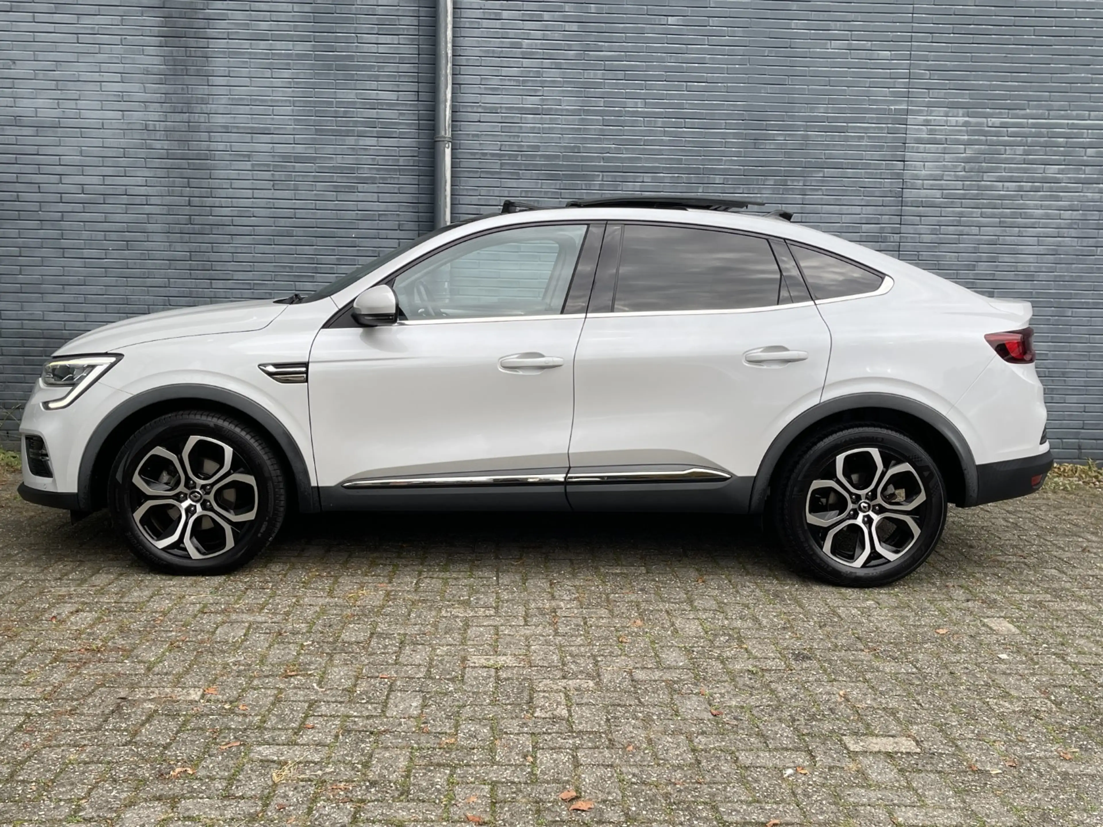 Renault Arkana 1.6 E-TECH Hybrid 145pk Automaat Intens | Elektris — photo 10