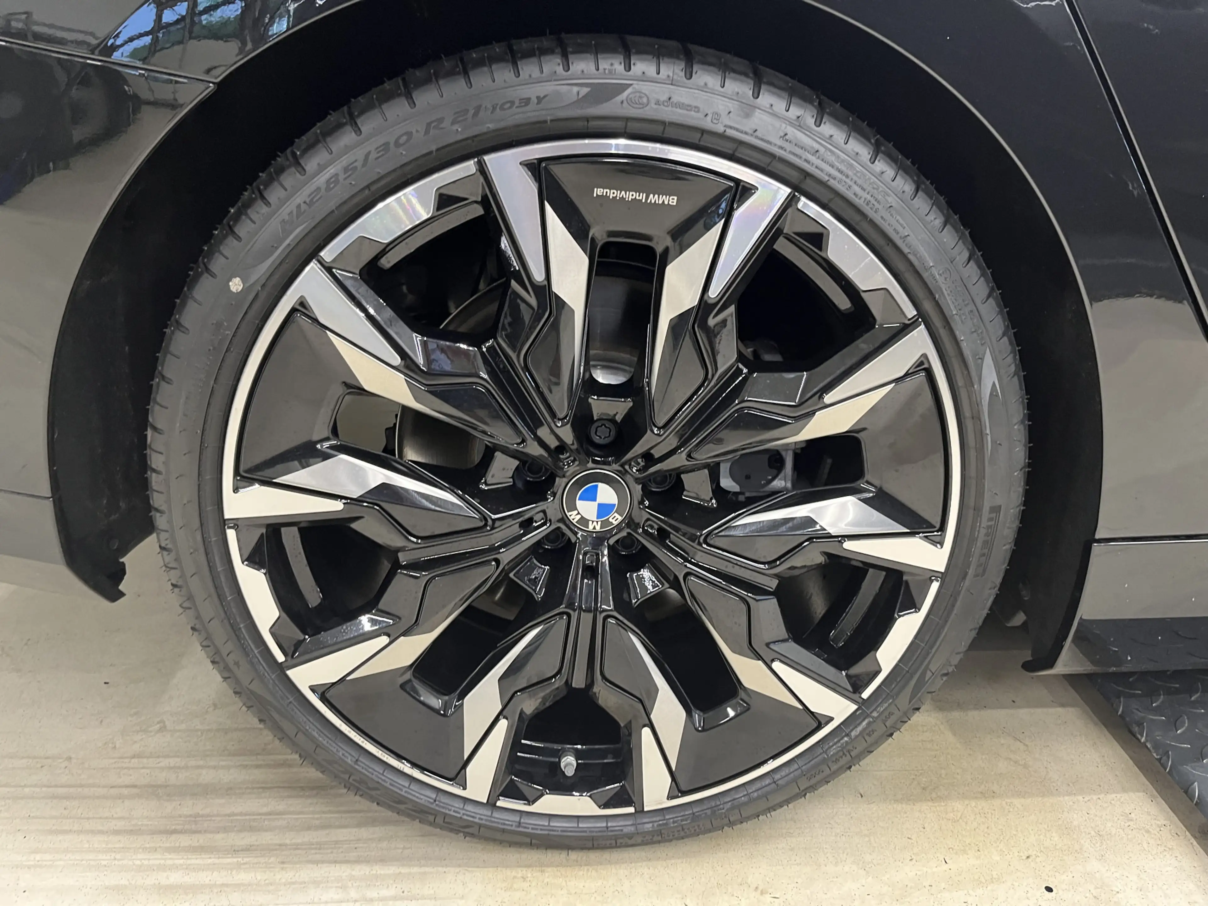 BMW 550 5-serie 550e xDrive Sedan | M-Sport | 19" | Trekha — photo 5