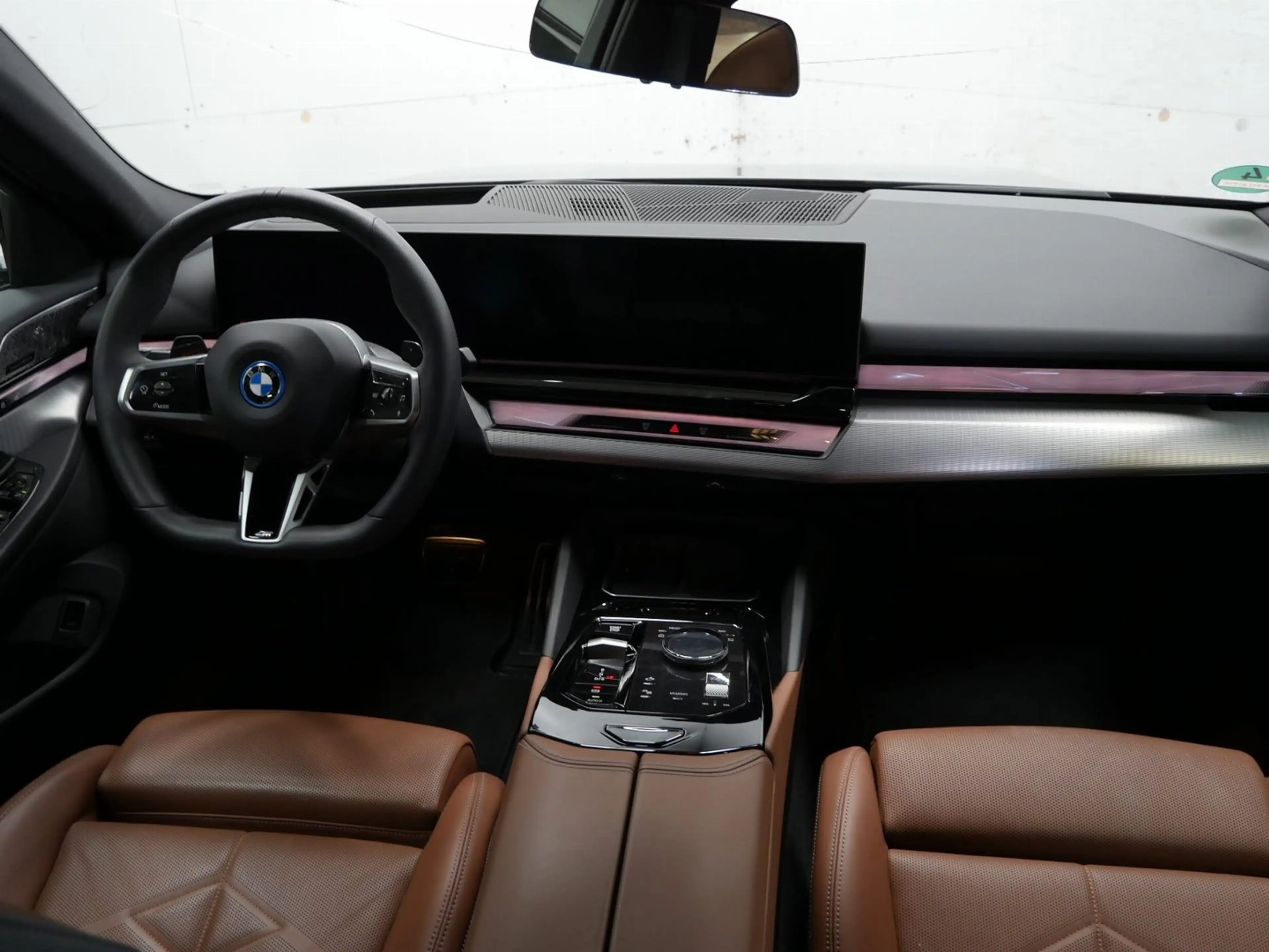 BMW 550 5-serie 550e xDrive Sedan | M-Sport | 19" | Trekha — photo 6