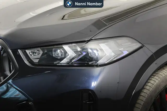BMW X6 view 5