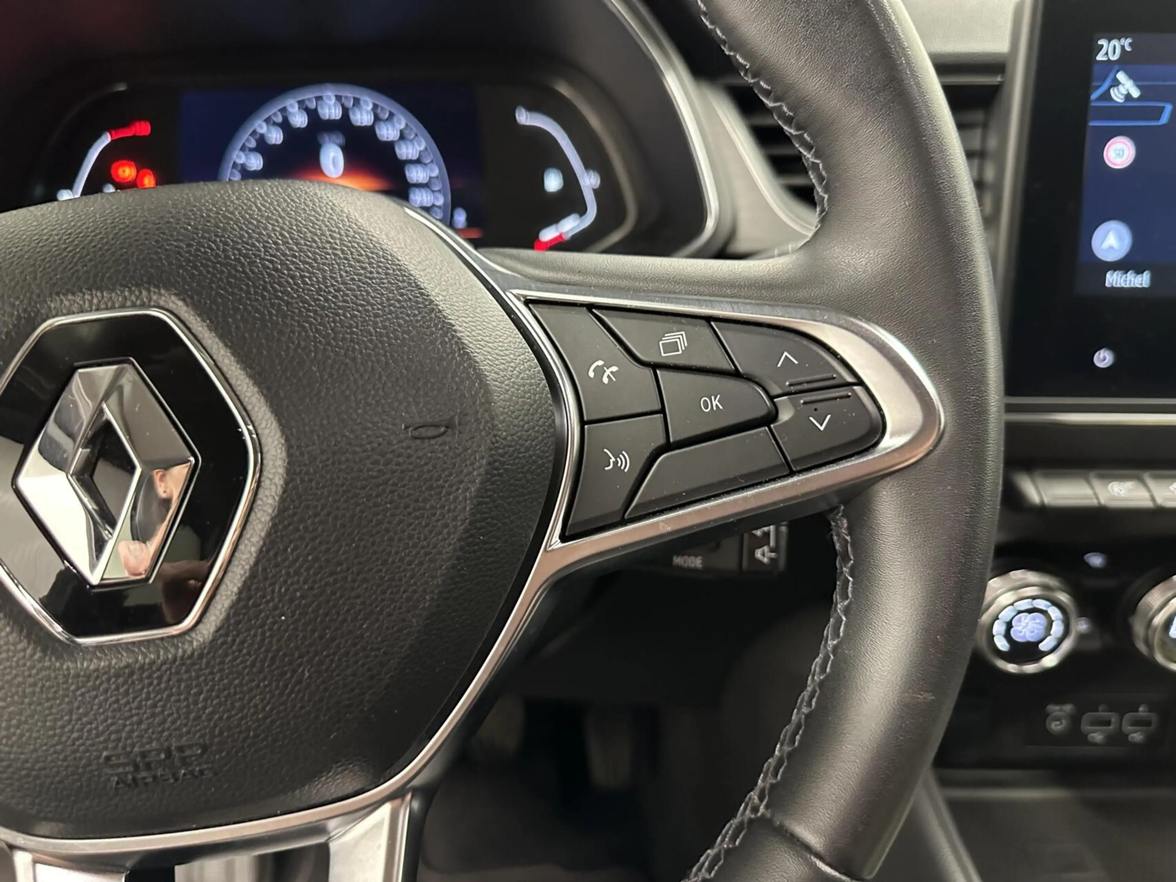 Renault Captur 1.0 TCe 100 Bi-fuel LPG Intens CARPLAY NAVI ECC CR — photo 21