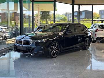 520i Touring M Sport / HARMAN KARDON / KEYL / CAM / BLINDSPOT