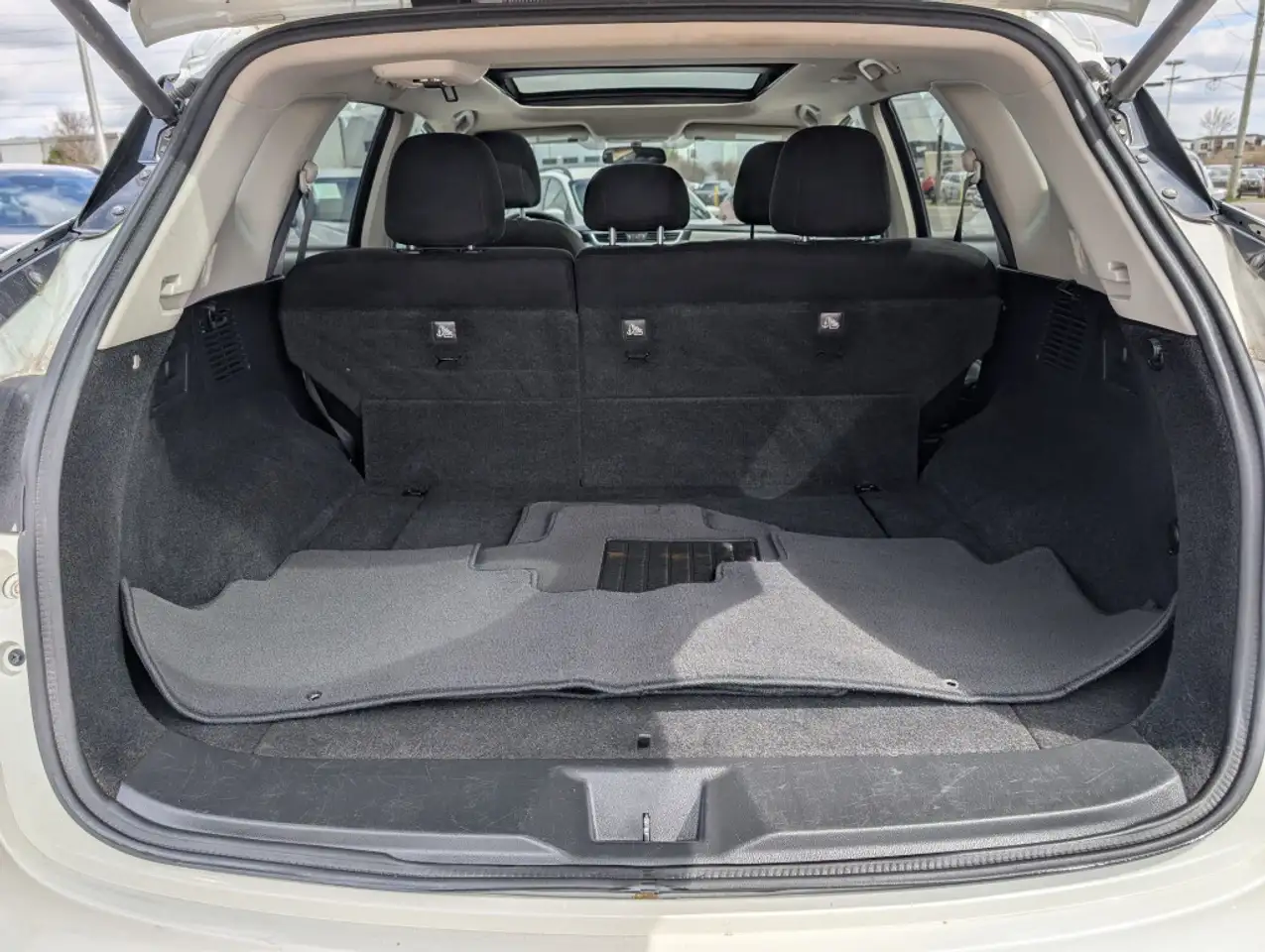 Nissan Murano снимка Nissan Murano