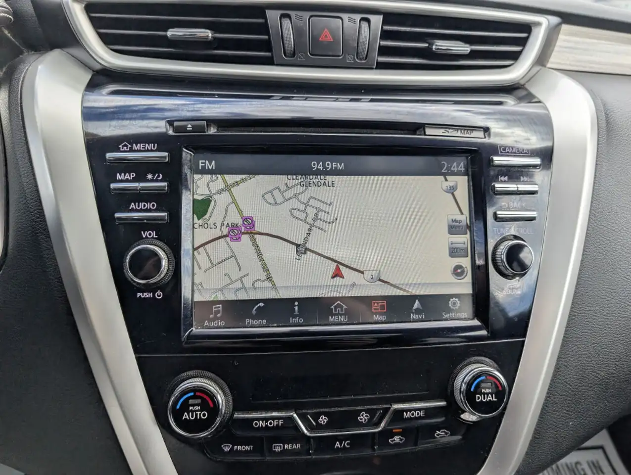 Nissan Murano снимка Nissan Murano