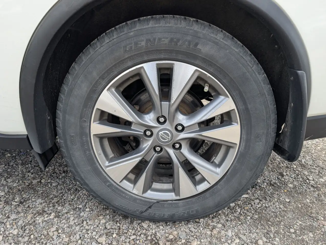 Nissan Murano снимка Nissan Murano