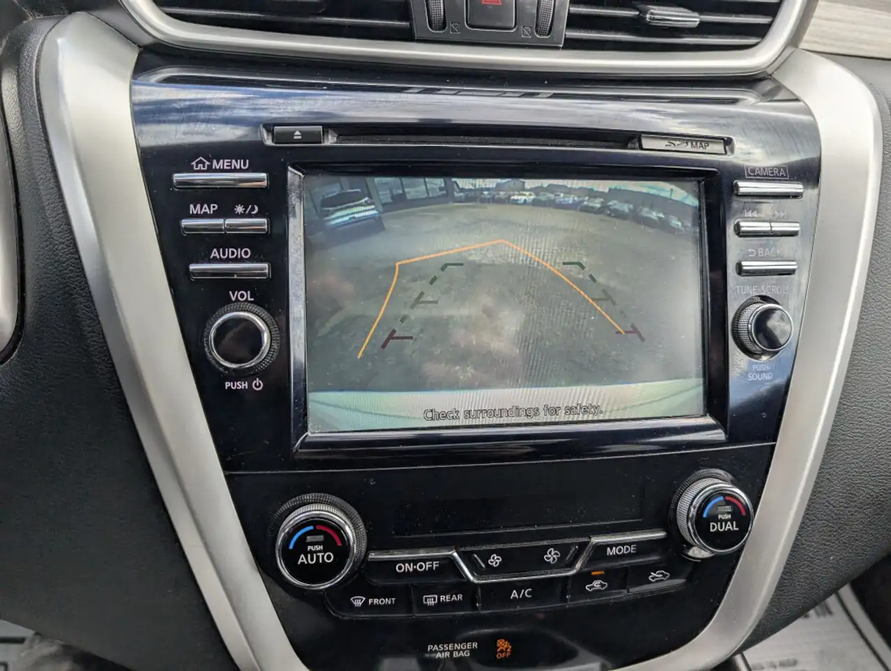 Nissan Murano снимка Nissan Murano