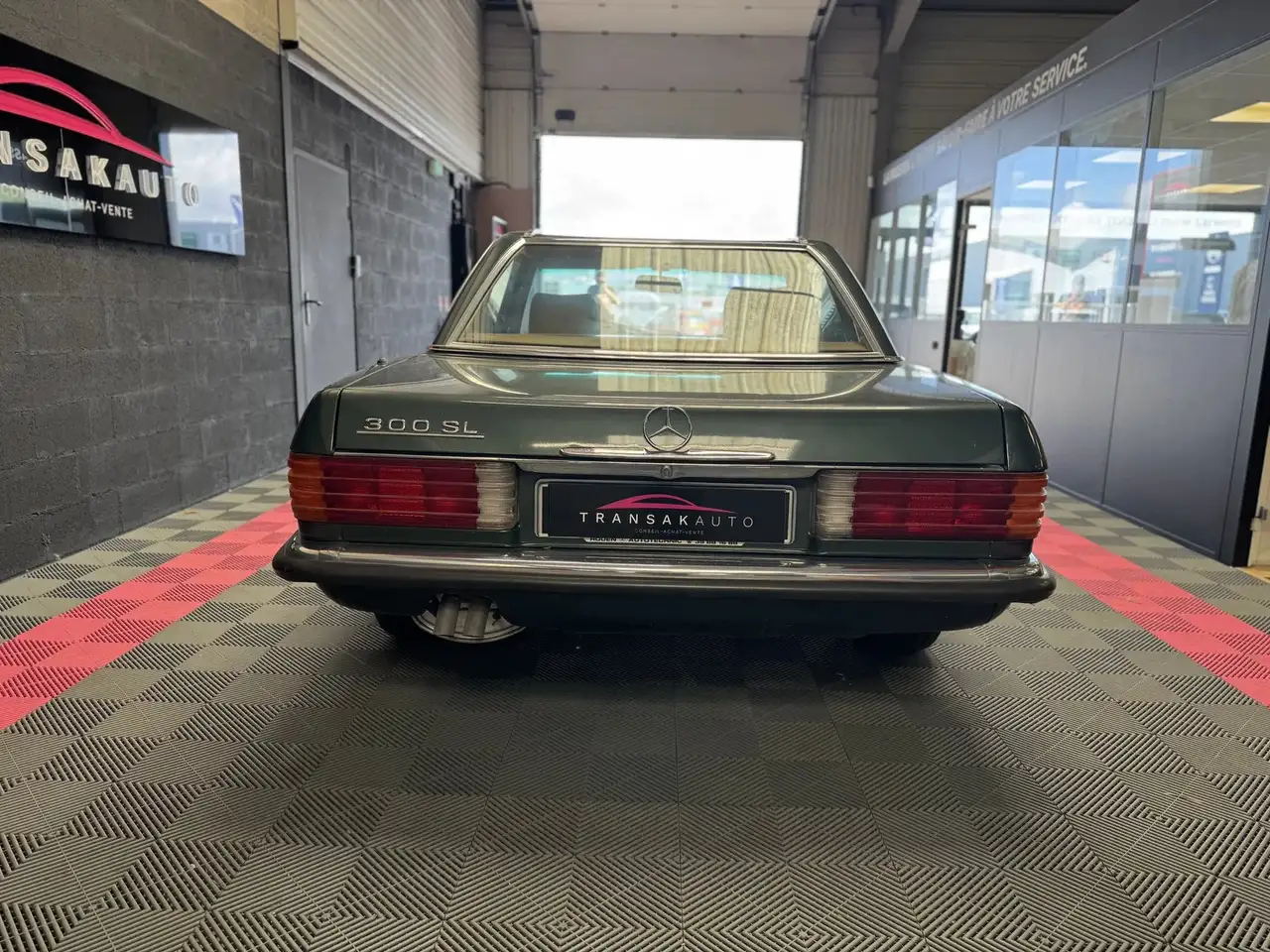 Mercedes-Benz 300 CLASSE SL R107 3.0 188 CV, foto 3