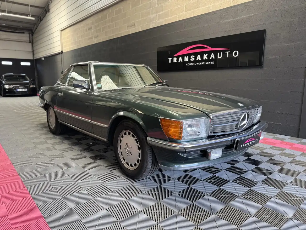 Mercedes-Benz 300 CLASSE SL R107 3.0 188 CV, foto 1