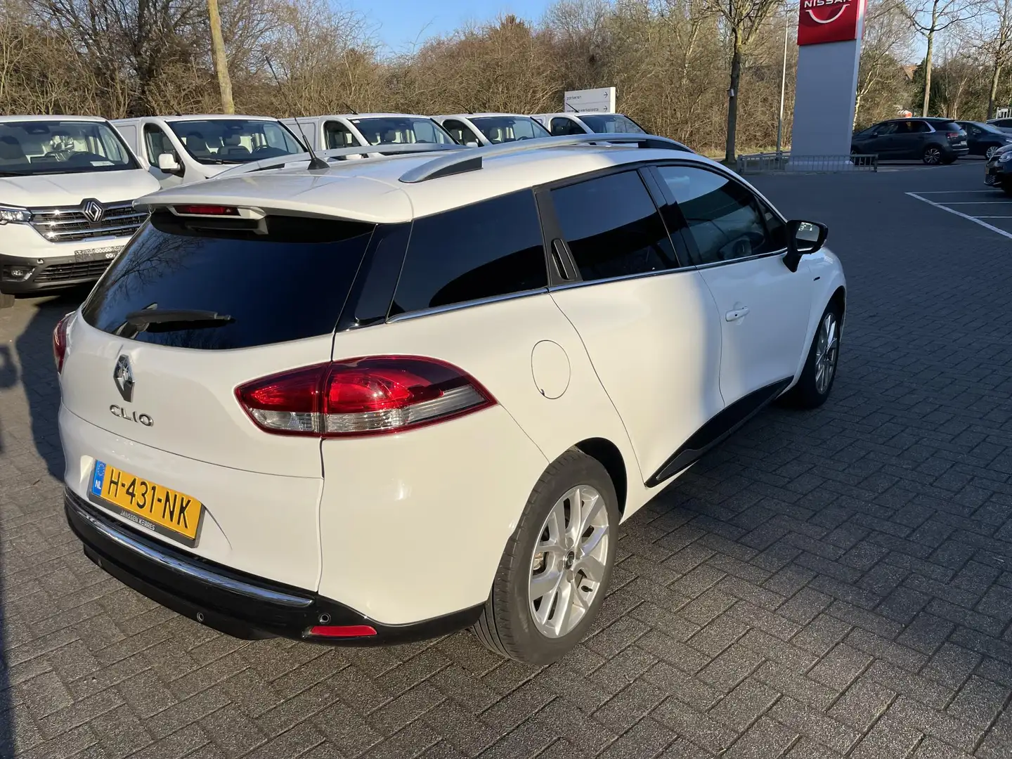 Renault Clio Estate 0.9 TCe Limited 1e eigenaar / dealer-onderh Weiß - 2