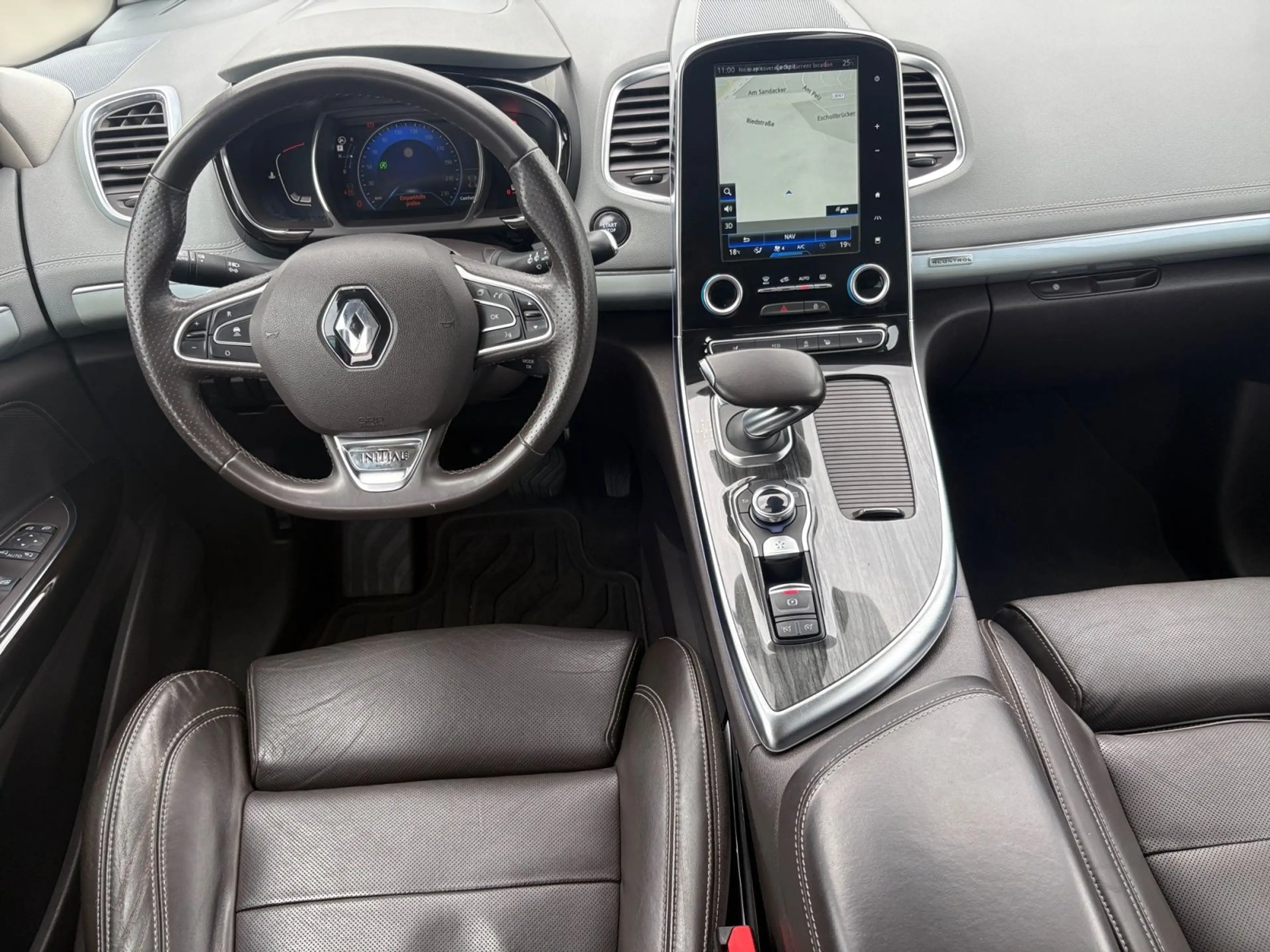Renault Espace 1.6 dCi 160 Energy Initiale Paris — photo 8