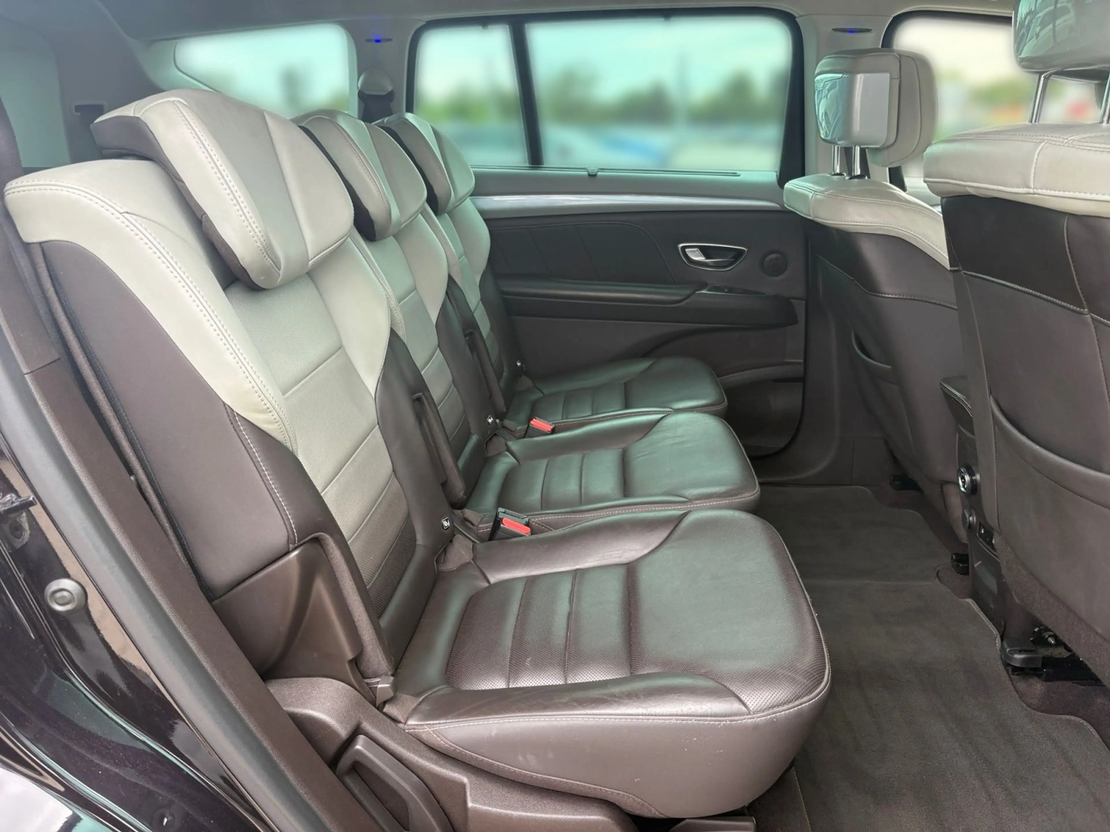 Renault Espace 1.6 dCi 160 Energy Initiale Paris — photo 9