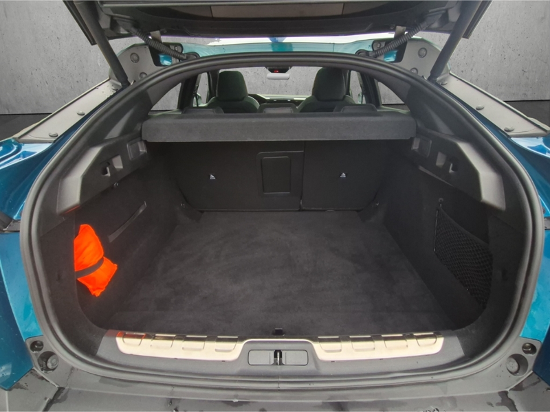 Peugeot 408 GT PureTech 130 EAT8 AHK-abnehmbar El. Panodach Na — photo 7