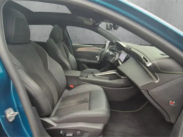 Peugeot 408 view 13