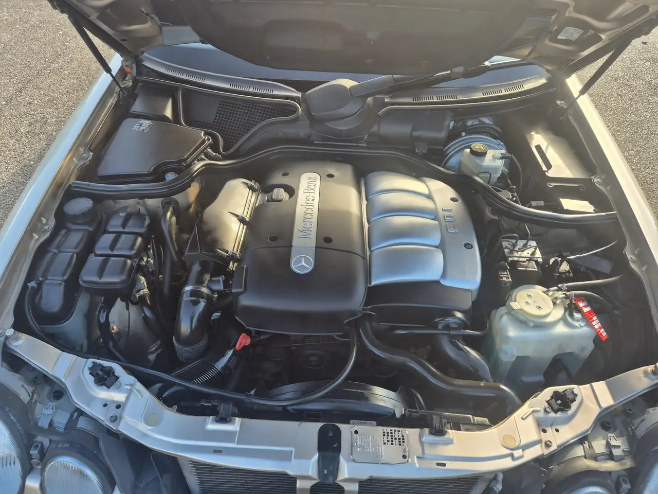 Mercedes-Benz E 200 Elegance CDI Aut., foto 6