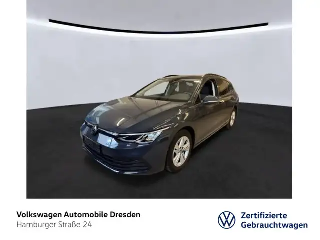 Volkswagen Golf Life 1.5 eTSI DSG MEMORY ACC SHZ