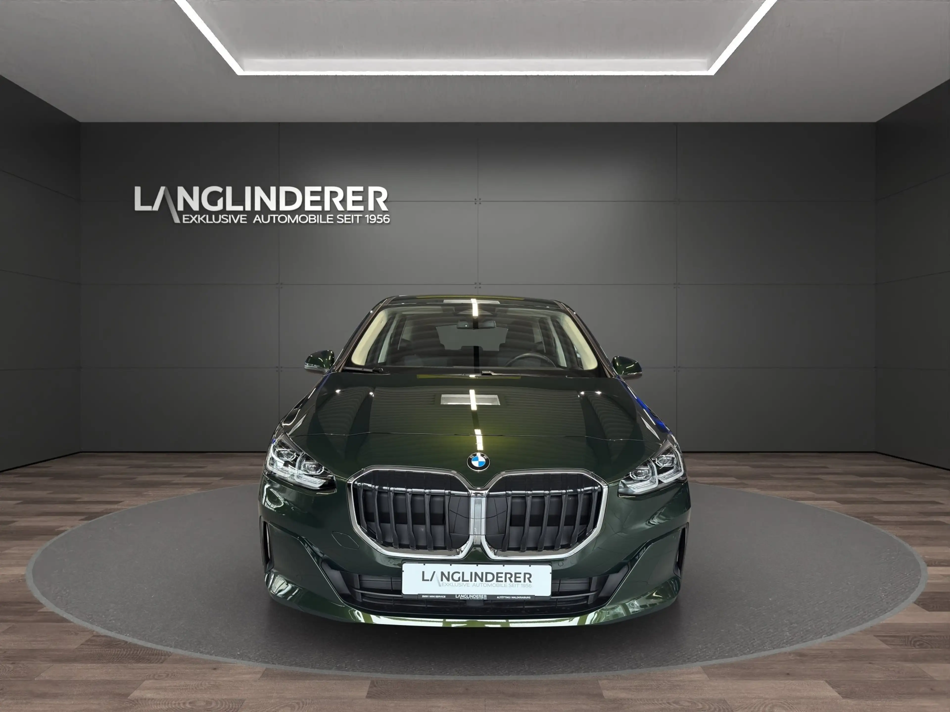 BMW 216 i Active Tourer PremiumPaket NP 39.009,- LED+ — photo 3
