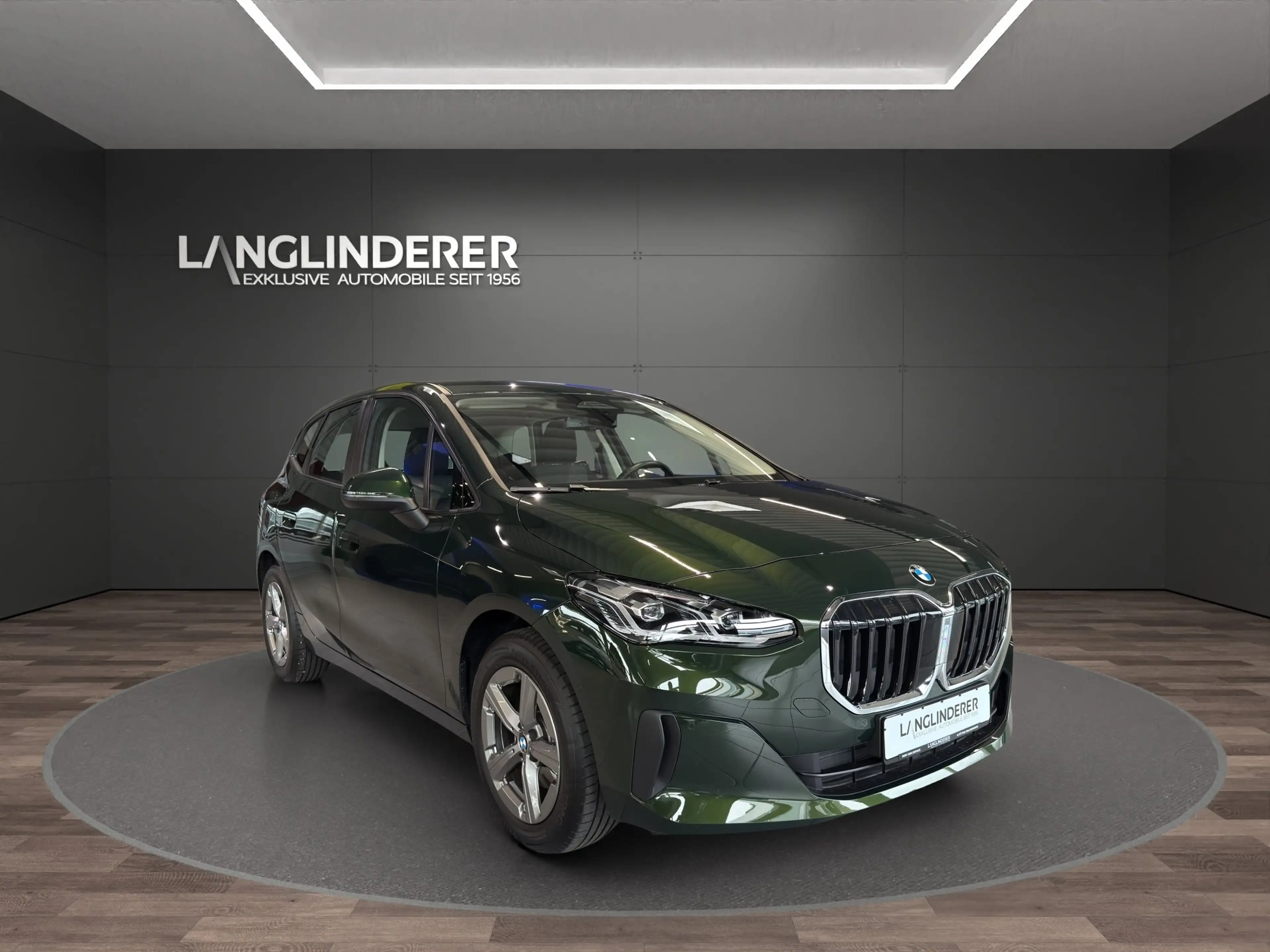 BMW 216 i Active Tourer PremiumPaket NP 39.009,- LED+ — photo 4