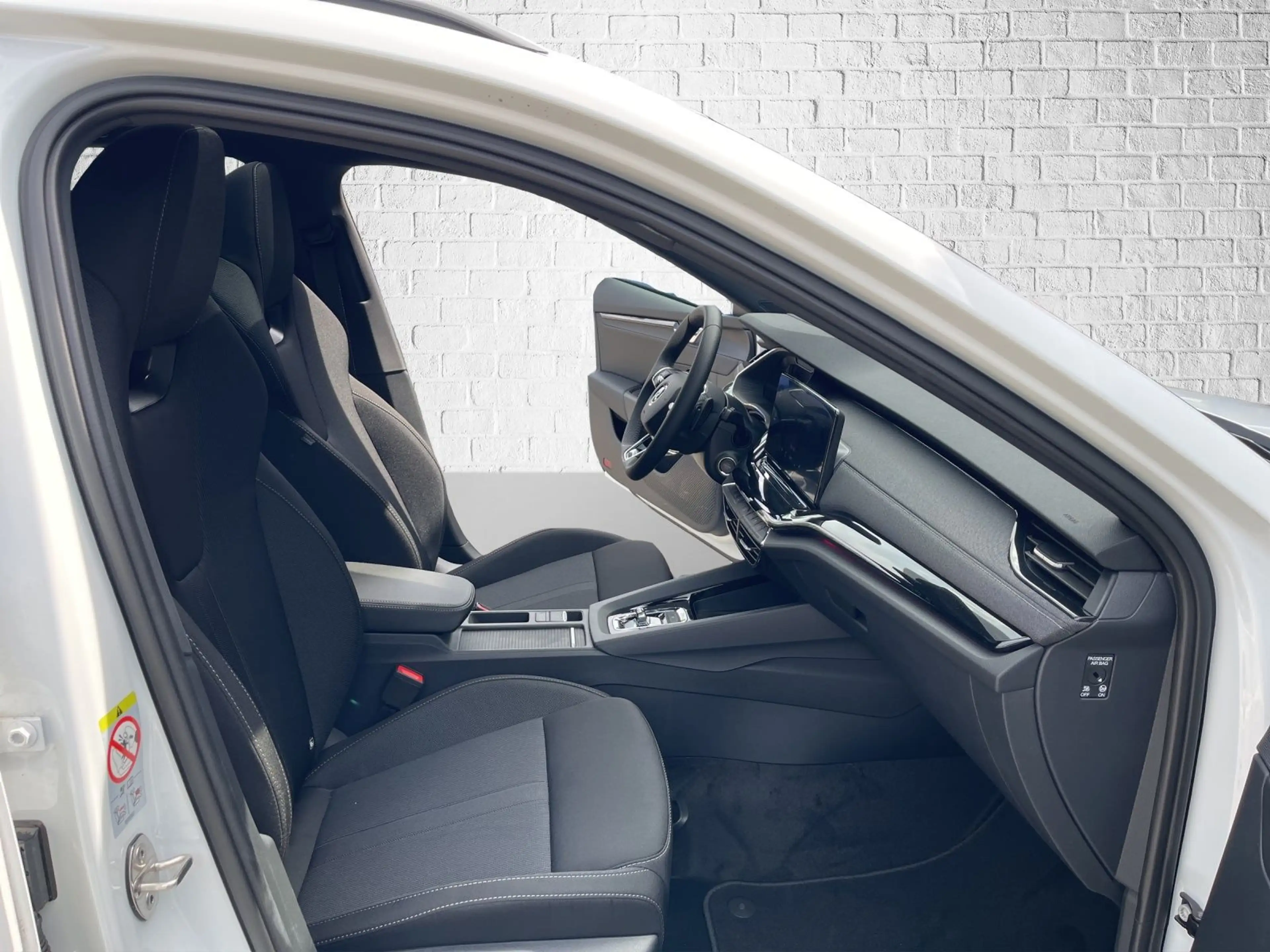 Skoda Octavia Combi 2.0 TSI DSG 4x4 - Sportline — photo 15
