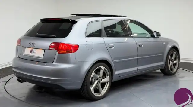 Audi A3 view 6