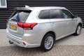 Mitsubishi Outlander 2.4 PHEV Pure + 18 inch, 1e eigenaar, Dealer O.H. Grijs - thumbnail 2
