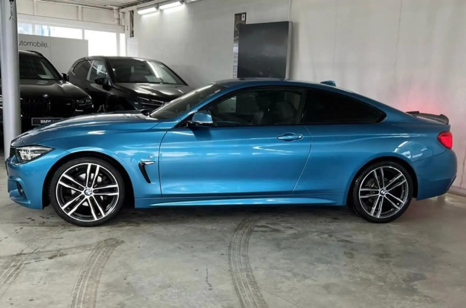 BMW 420 420d Coupe M Sport Aut. Blau - 1