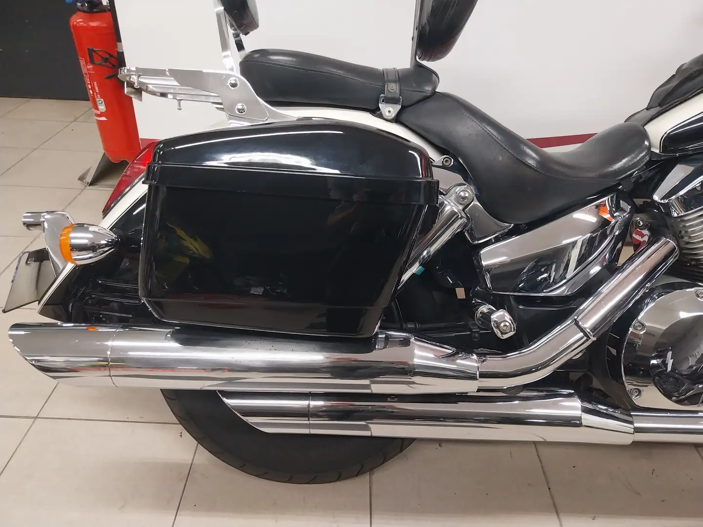 Honda VTX 1300 Negro - 2