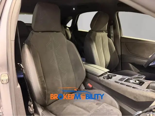 DS Automobiles DS 7 Crossback view 11
