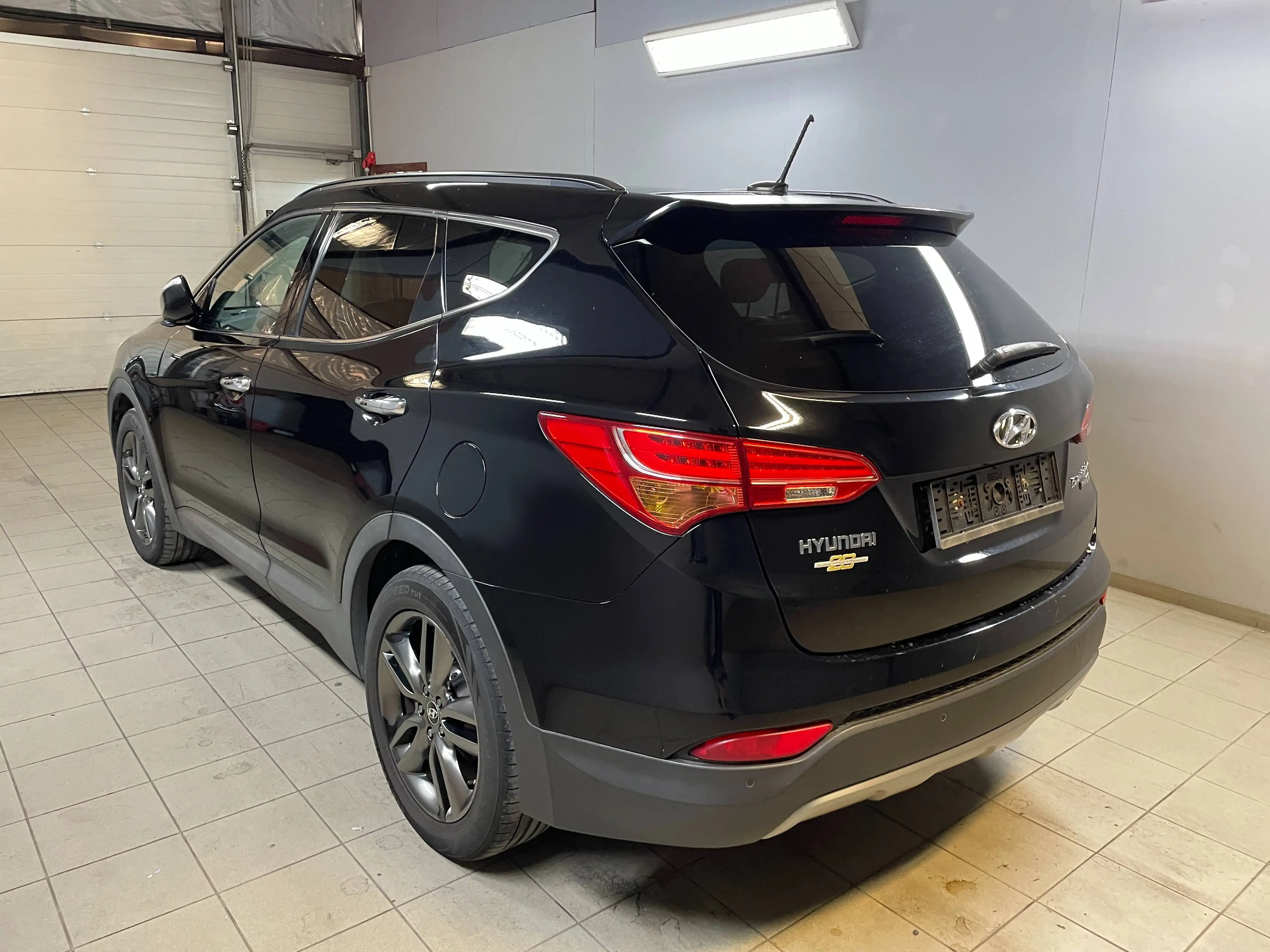 Hyundai SANTA FE 2.2 CRDi Premium (145kW) (4WD) — photo 4