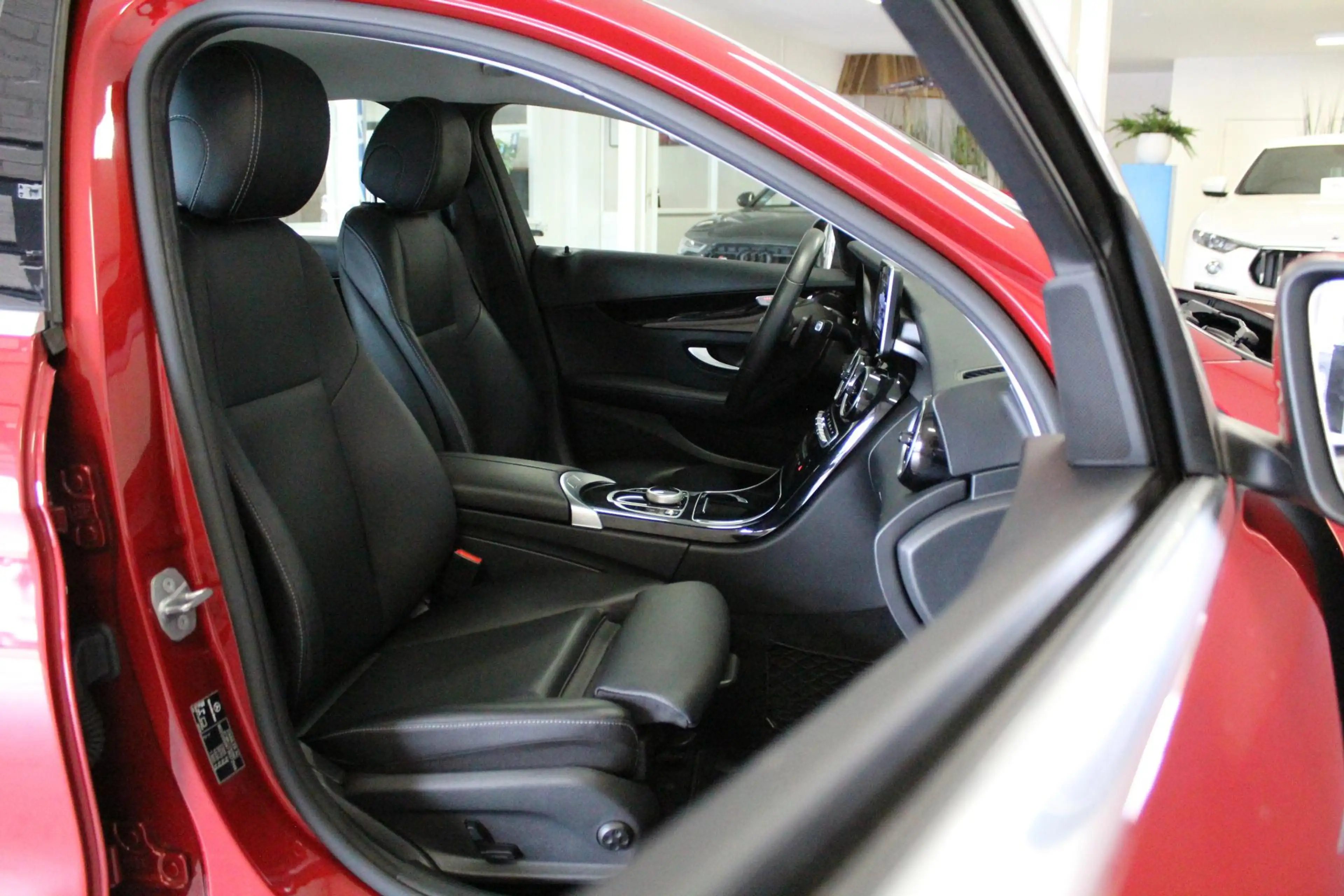 Mercedes-Benz C 350 e Business | NL-AUTO+N.A.P! | CLIMA | LUCHT-V | CR — photo 18