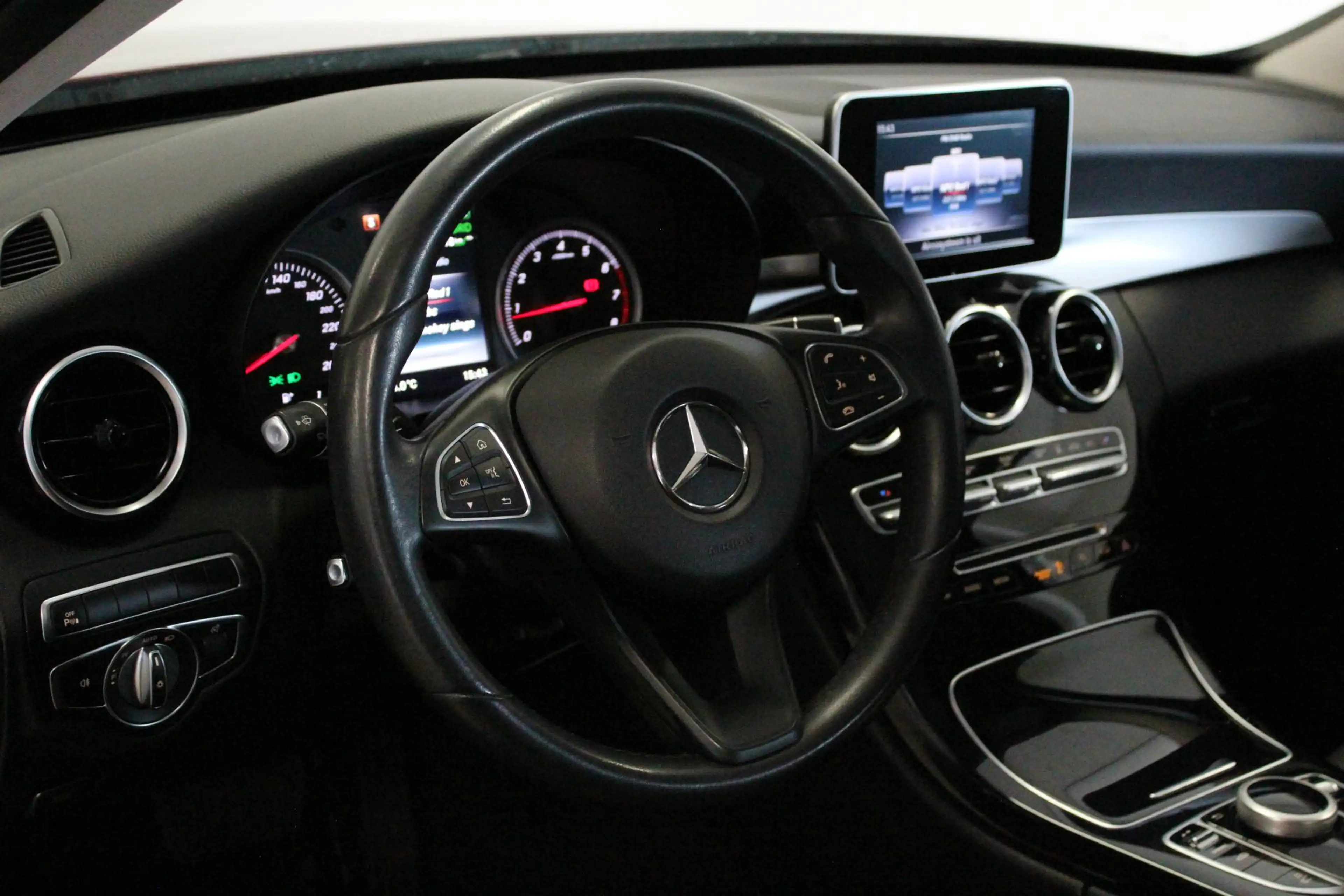 Mercedes-Benz C 350 e Business | NL-AUTO+N.A.P! | CLIMA | LUCHT-V | CR — photo 9