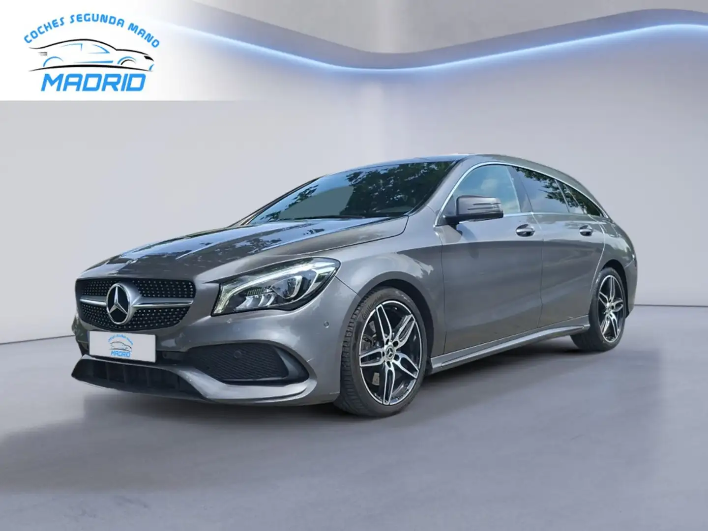 Mercedes-Benz CLA 220 CDI / d (117.903) Gris - 1