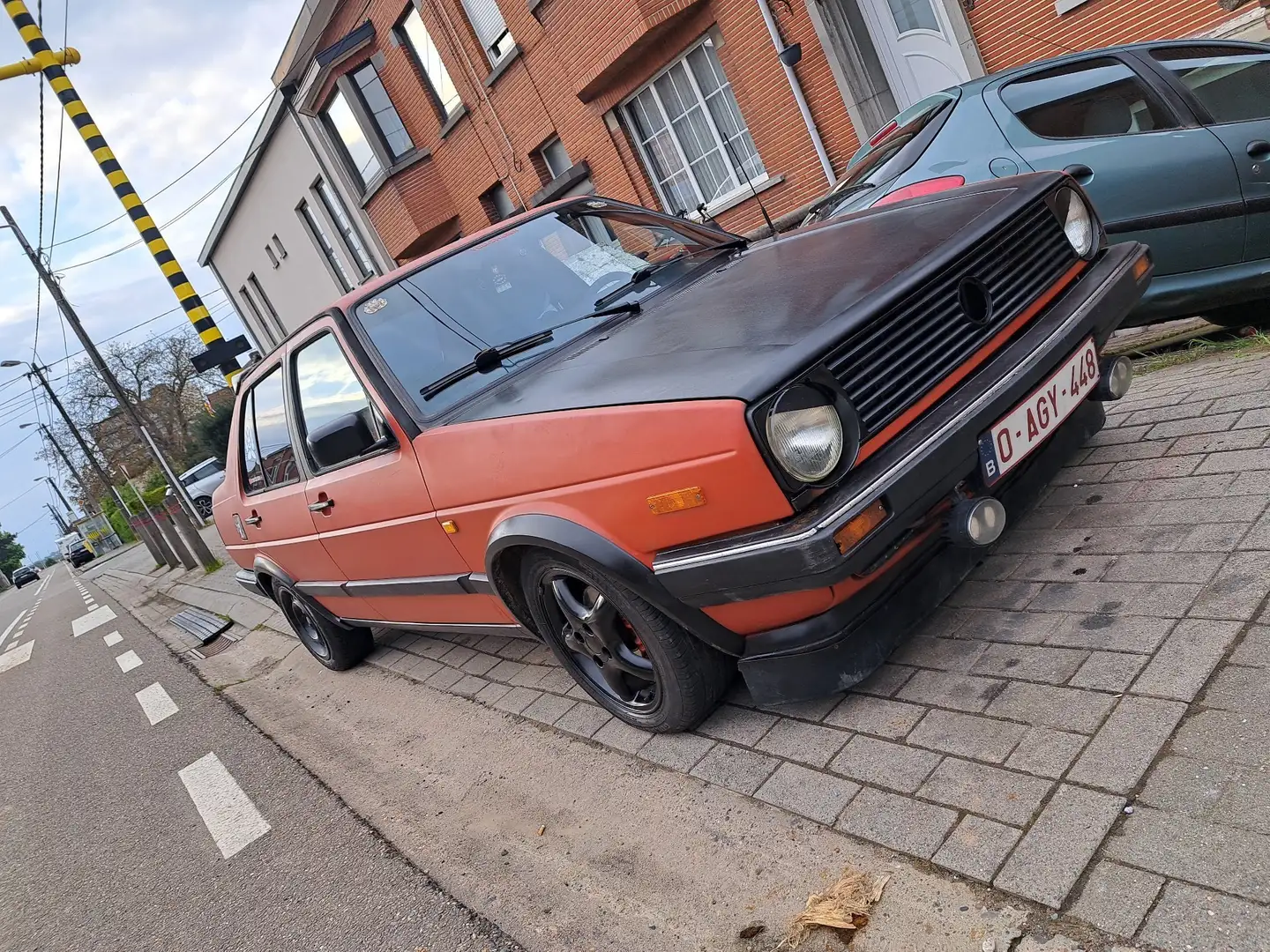 Volkswagen Jetta CL Oranje - 1