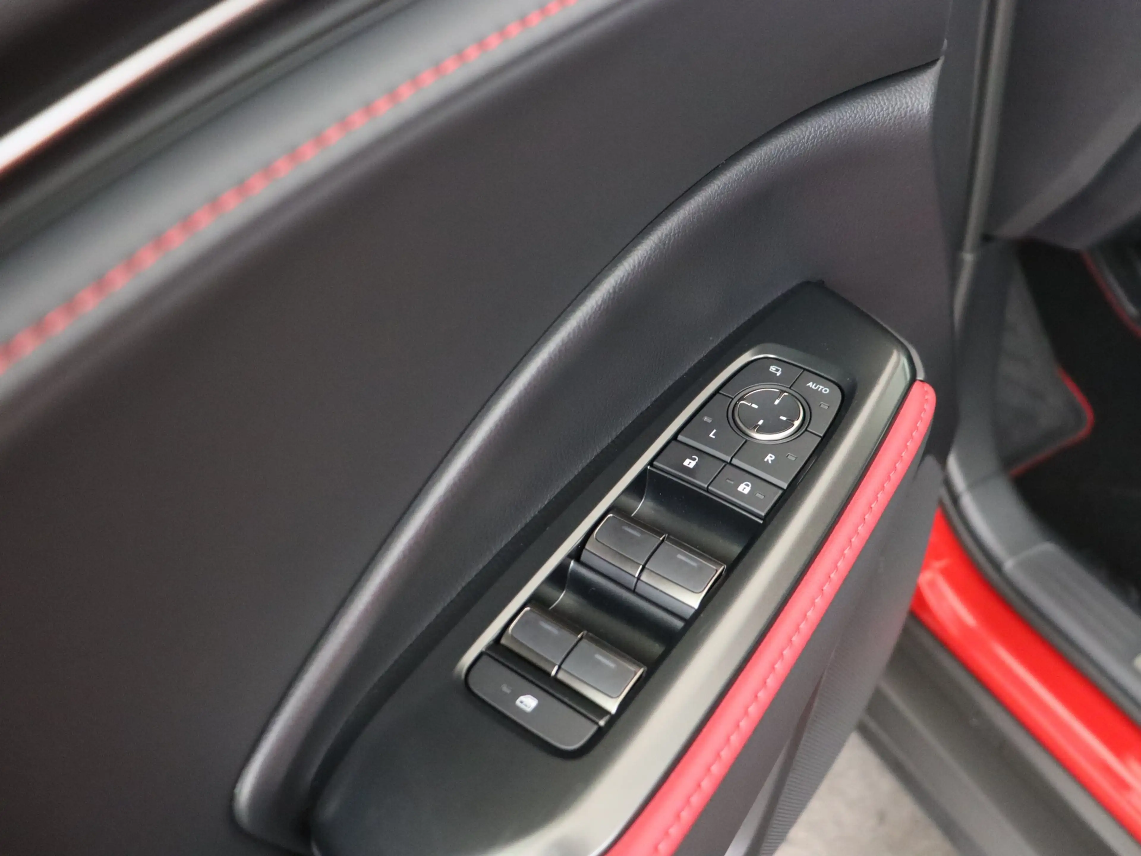 Lexus LBX 35th Edition Gelimiteerd leverbaar! — photo 10