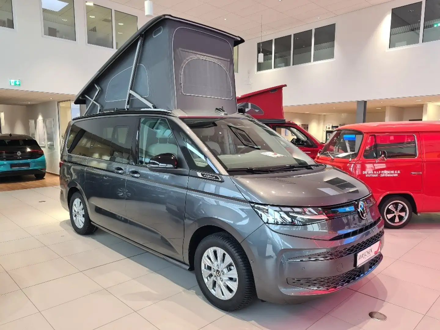 Volkswagen T7 California Beach Tour Camper 2.0 TDI SCR 110 kW 7-Gang-DSG Grau - 2