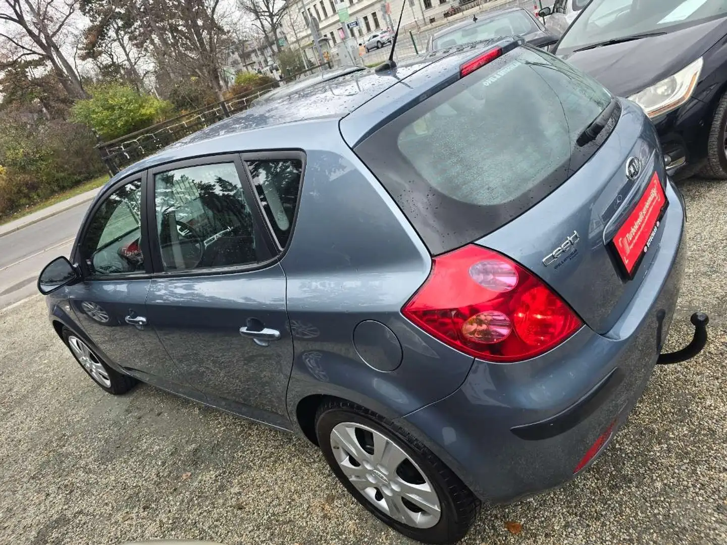 Kia Ceed / cee'd cee'd 1,4 CVVT Cool Blau - 2