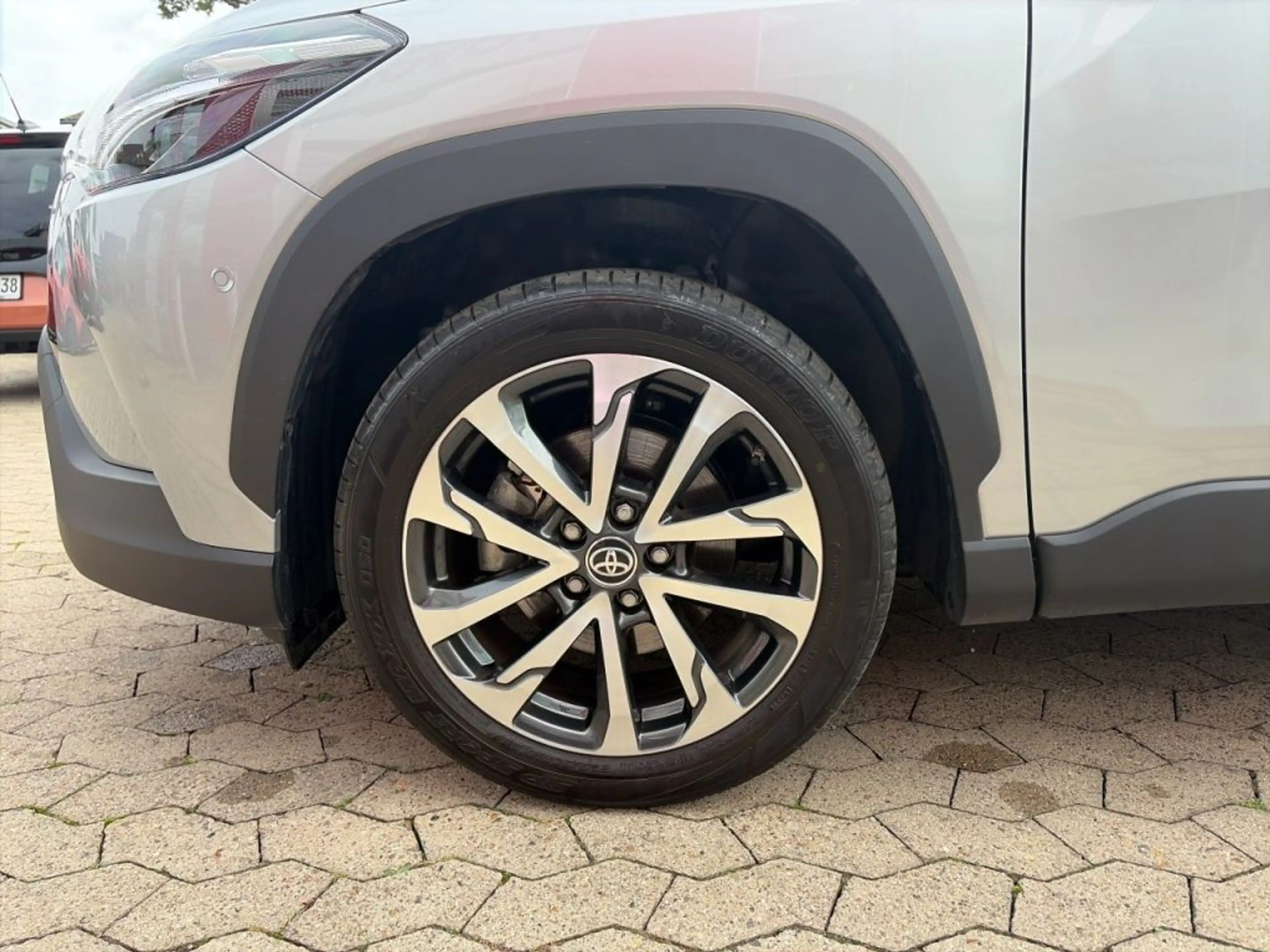 Toyota Corolla Cross Hybrid 2.0 VVT-i Lounge — photo 11