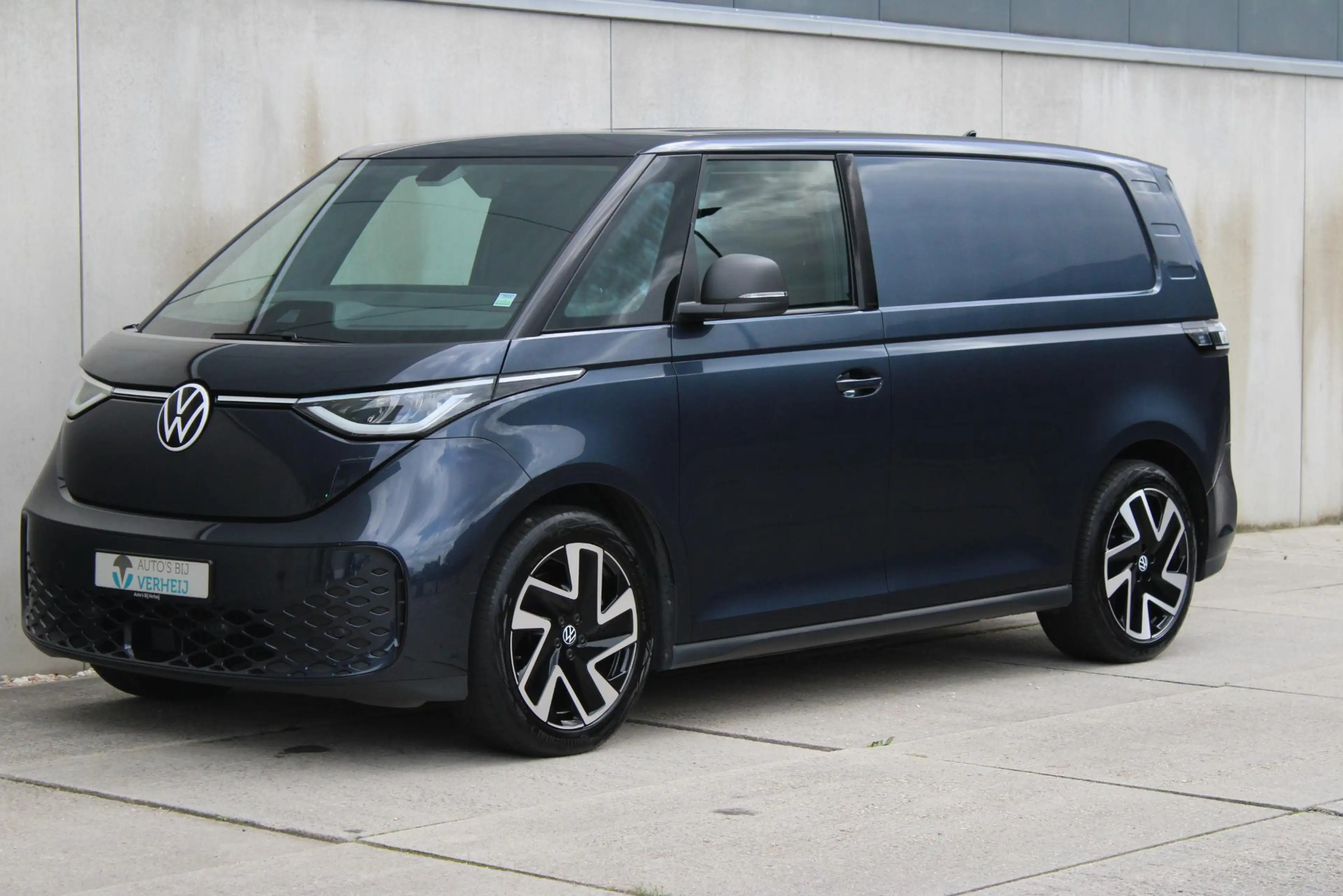 Volkswagen ID. Buzz Cargo Anniversary Edition 79 kWh / 204PK / 20" LM VELGEN — photo 19