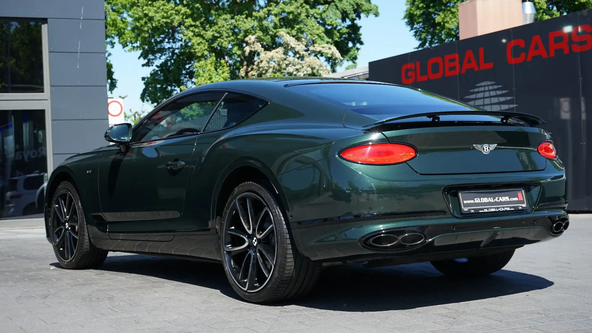 Bentley Continental GT CONTINENTAL GT V8*PANO*STITCHING*MATRIX* Grün - 2