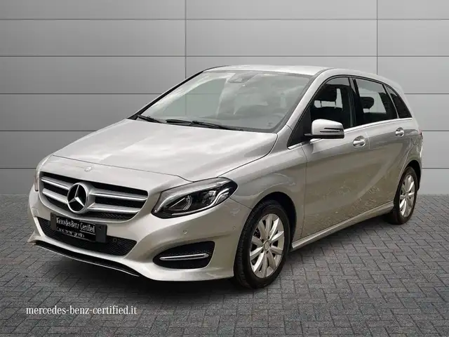 Mercedes-Benz B 180 - B 180 d (cdi)  Sport