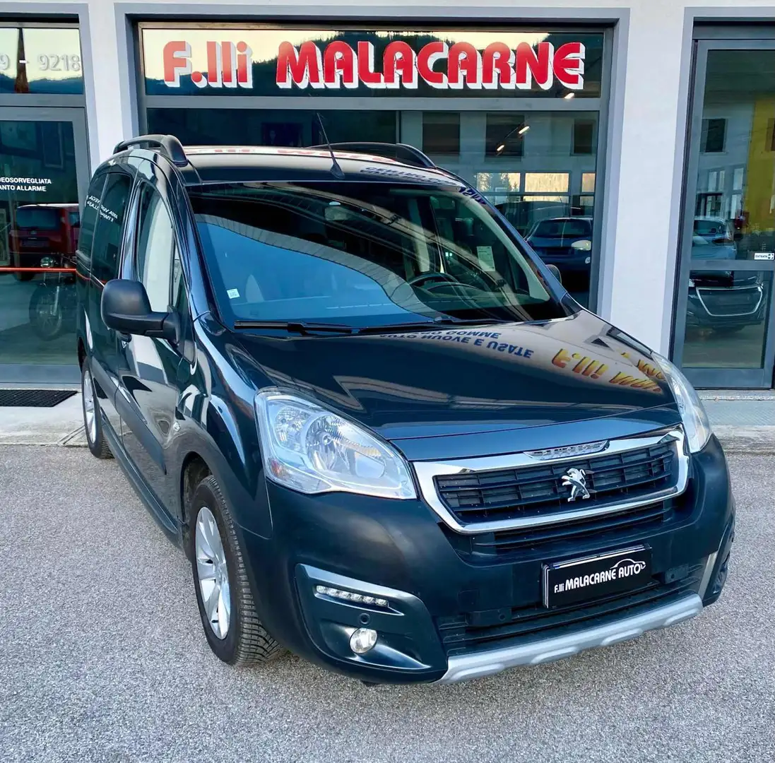 Peugeot Partner Tepee BlueHDi 100 Outdoor Gris - 1