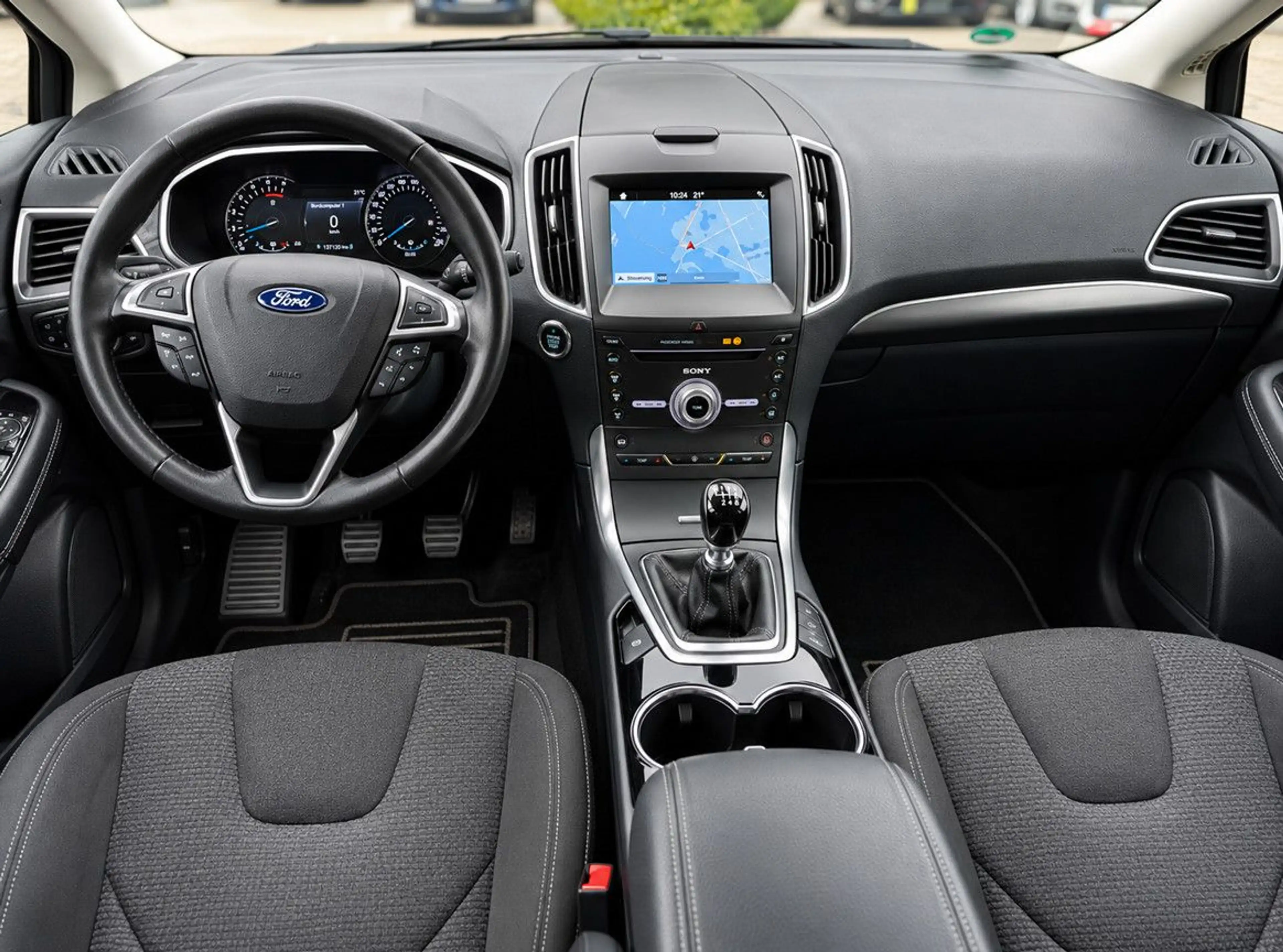 Ford S-Max Titanium 1.Hand 7-Sitzer/Navi/AHK/DAB/TOP — photo 4