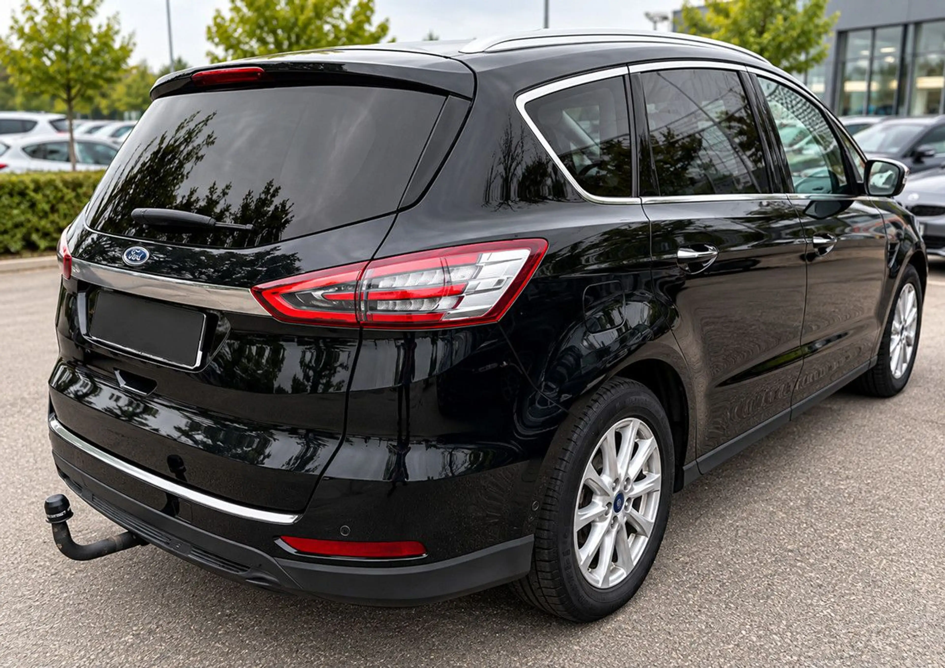 Ford S-Max Titanium 1.Hand 7-Sitzer/Navi/AHK/DAB/TOP — photo 2