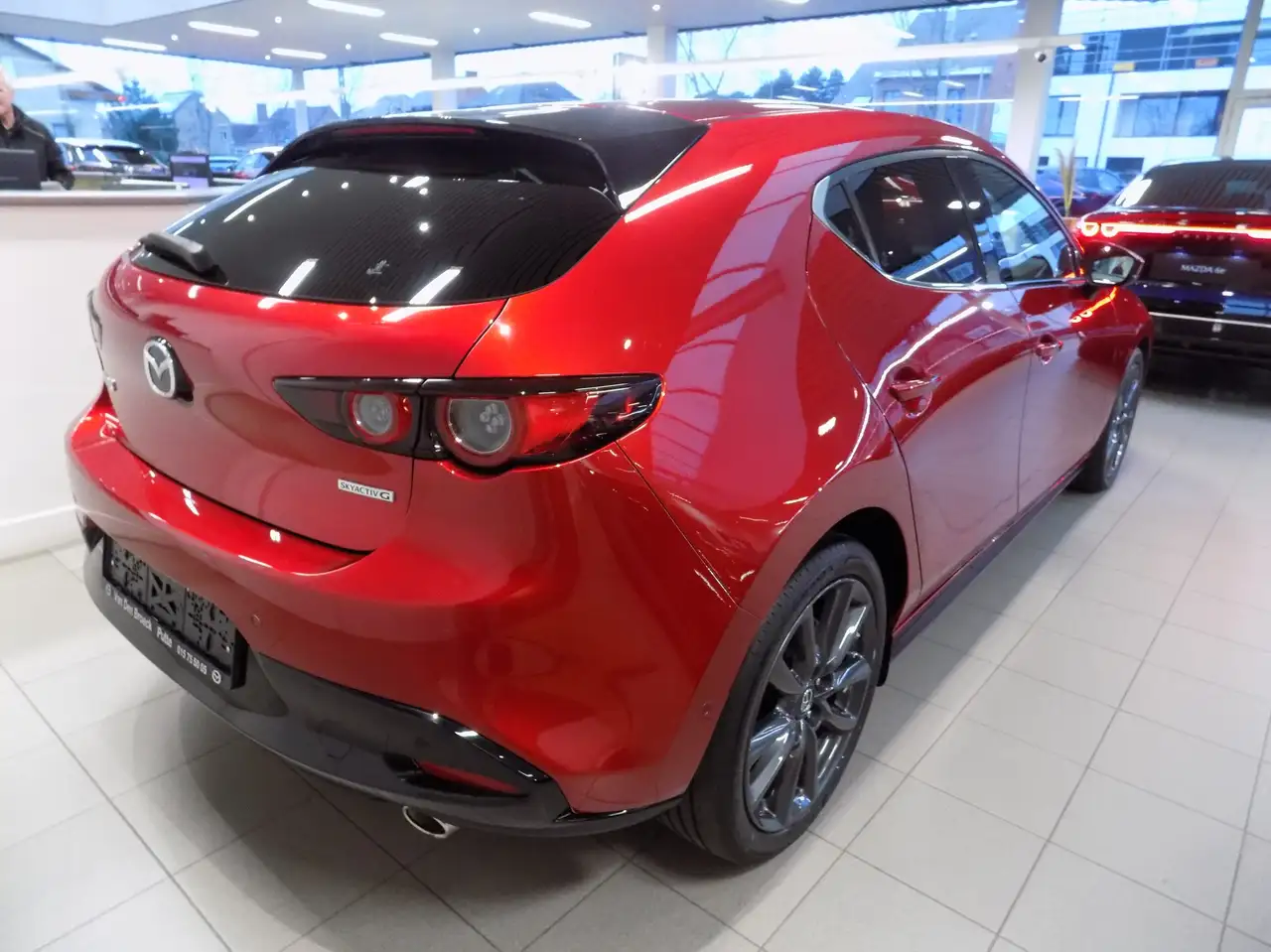Mazda MAZDA3 Hatchback 2.0i e-Skyactiv-G Skydrive, миниатюра 4
